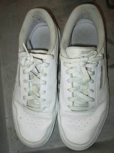 lot 195 image: mens size 10 shoes ...