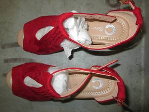 lot 200 image: womens size 8 heels ...