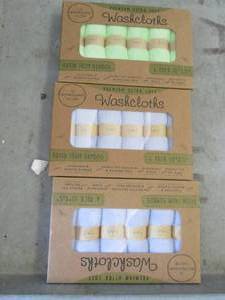 lot 275 image: 3 packs of 6 10x10 wash clothes ne...