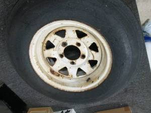 lot 323 image: trailer spare or wheel c-7 13-5 hol...