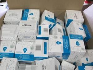 lot 362 image: box full of summers eve sunset oas...