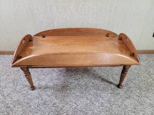 lot 47 image: Vintage Heart Coffee Tray Table