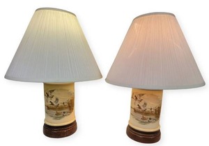 lot 33 image: Set of 24 Ceramic Lamps with Hand-Painted  Ducks