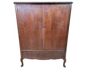 lot 08 image: Vintage Rockford Cabinet Company Armoire 38 x 21 x 51