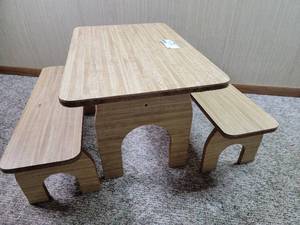 lot 56 image: Vintage Childs Play Table 31 x 20 x 20 w 2 Benches