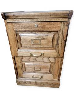 lot 60 image: Wooden File Cabinet 19 x 25 x 29