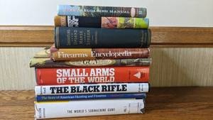 lot 73 image: Awesome Vintage Gun Book Collection -9 Books