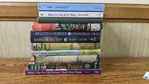 lot 78 image: Historic Fiction Book Collection- 11 Books Laura Ingalls Wilder & More