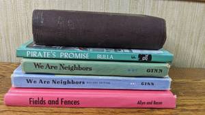lot 91 image: 1950s Vintage Children Book Collection