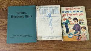 lot 97 image: Vintage  1940s Cookbook Collection