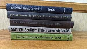 lot 100 image: 1960s-70s Yearbook Collection-5 Yearbooks from 1968-1972