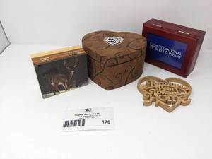 lot 170 image: Beautiful Jewelry Box Collection
