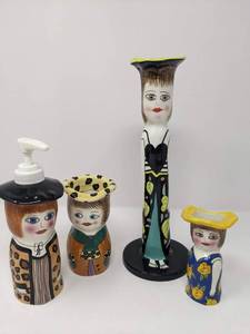lot 188 image: 4 Piece Vintage Ceramic Susan Paley by Ganz Collection