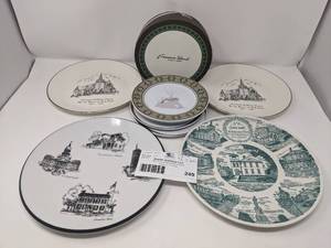 lot 249 image: Vintage Souvenir Plate Collection