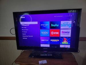 lot 131 image: Samsung 40 LED Smart TV