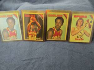 12. 1974-75 Topps Basketball Cards...
