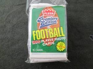 77. 1990 Fleer Football Packs...