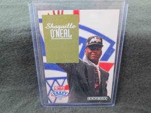 105. 1993 Skybox Shaquille ONeal R...