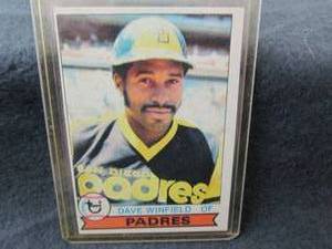 129. 1979 Topps Dave Winfield Card...