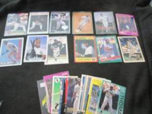 177. 30 Frank Thomas Cards...
