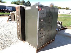 lot 817 image: File Cabinets