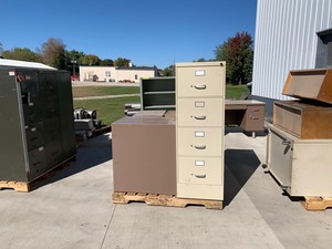 lot 819 image: File Cabinets