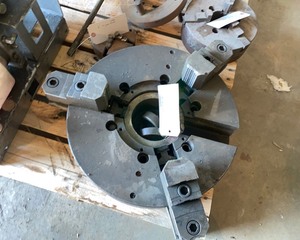 lot 131 image: Lathe Chuck