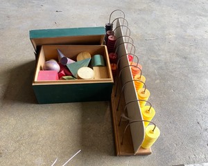 lot 1018 image: Vintage Learning Toys