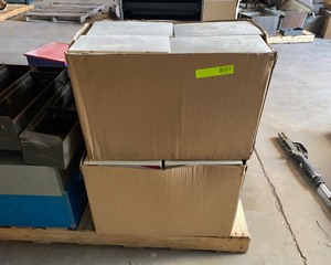 lot 316 image: Bulk Lot of Parts Containers