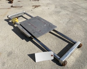 lot 621 image: Linear Table Fixture