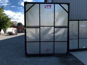 lot 701 image: Shipping Container 9.5 Ft Tall