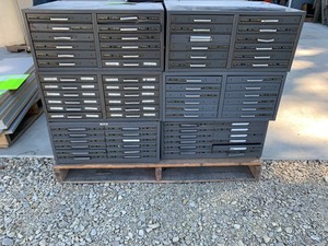 lot 802 image: Storage Cabinets, Qty 3