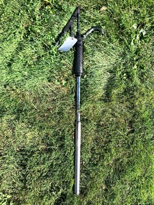 lot 613 image: Barrel Pump