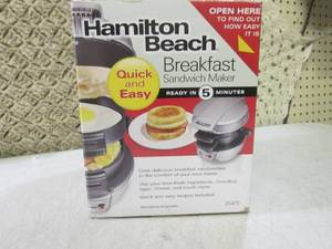 lot 15 image: (CS) Hamilton Beach Breakfast Sandw...