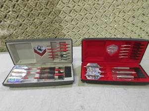 lot 30 image: (BSB) 2 Sets of Darts with Accessor...