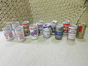 lot 50 image: (G-1) 12 Assorted Vintage Steel Bee...