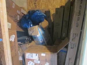 lot 71 image: (UB1) Contents of 6 ft x 6 ft Room ...