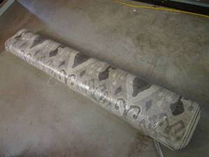 lot 92 image: (BSB) Large Area Rug Matches Lot 85...