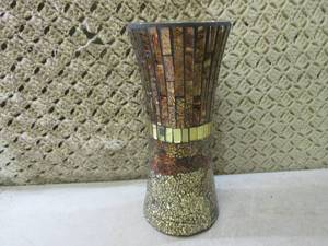 lot 134 image: (FS) Glass Vase 11 34 Tall...