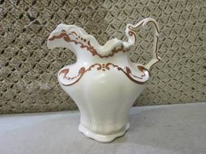 lot 135 image: (FS) Vintage Atners Pitcher Dont s...