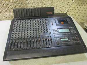 lot 169 image: (RM3) Tascam Midistudio 688 Powers ...