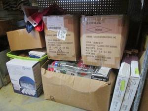 lot 173 image: (EW5) Assorted Unsold Lots...