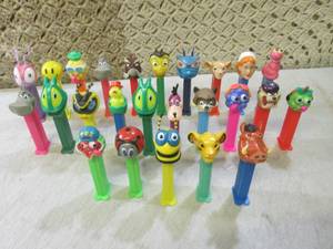 lot 227 image: (BSB) 25 Assorted PEZ Dispensers...