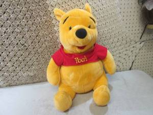 lot 275 image: (EC1) Plush Winnie the Pooh 20 Tal...
