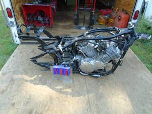 2001 1100 cc yamaha engine & frame. For parts or repair. No title. As shown.