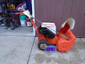 Simplicity snow blower. Older unit. Tested & works. As shown.