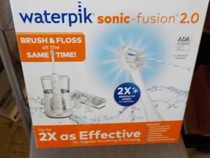 Waterpik Sonic Fusion 2.0...