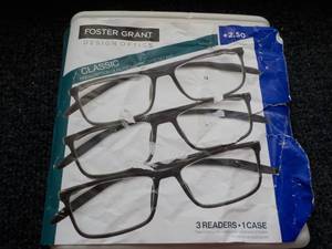 Foster Grant 3 pr 2.50 Readers and ...