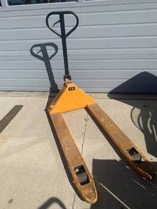 Global Pallet Jack (needs work)