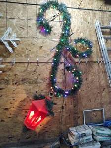 lot 14 image: Christmas Decoration for street light